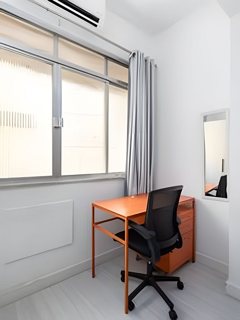 Studio completo no melhor ponto de Copacabana