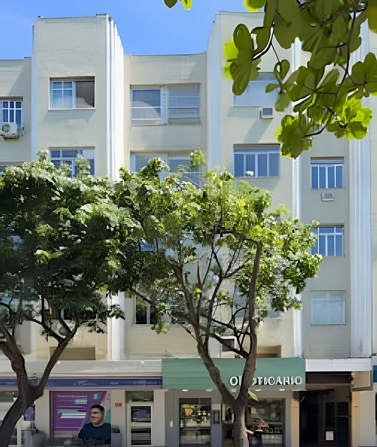 5 quartos em Ipanema amplo e muito bem localizado