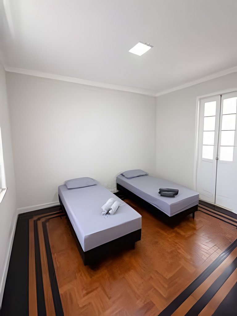 5 quartos em Ipanema amplo e muito bem localizado
