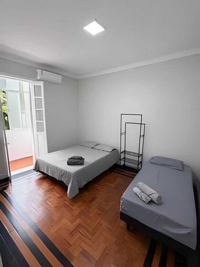 5 quartos em Ipanema amplo e muito bem localizado