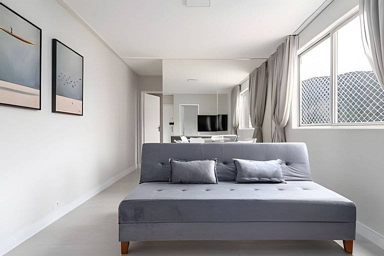 Quarto e sala com vista incrível