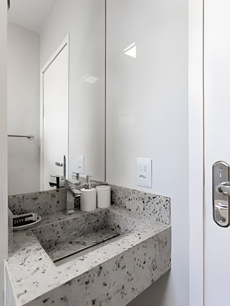 Quarto e sala com vista incrível