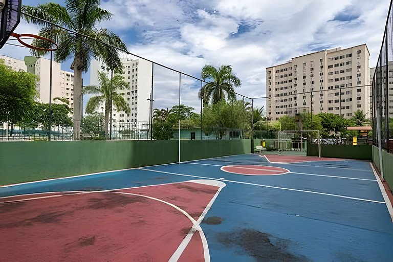 Quarto e sala com vista incrível